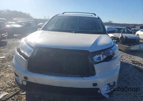 2015 Toyota Highlander Limited z USA, uszkodzony, nr VIN 5TDDKRFH7FS179978